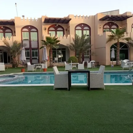 Corniche Palace Hotel