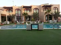 Corniche Palace Hotel - 2-Star