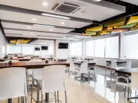 Sleep Inn Ciudad de Mexico Cuajimalpa サンタフェ周辺のホテル