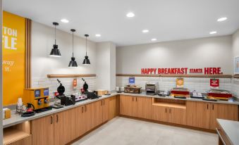Hampton Inn by Hilton Addison Dallas