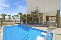 The Perch - Private Pools