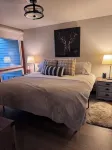 Newly Remodeled Condo on Golf Course, A/C, Pet Friendly, SHARC passes, Bikes.