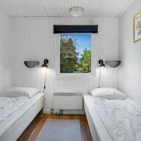 "Eli" - 1.5km to the Fjord Hotels in Ho