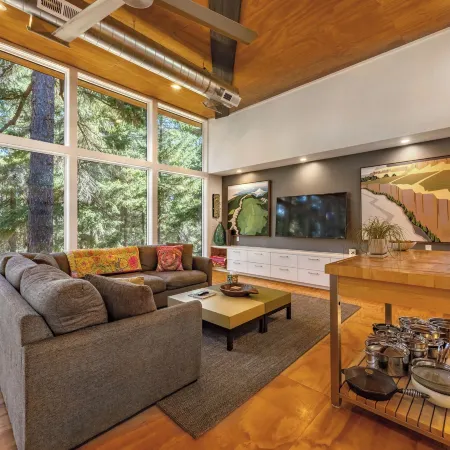 Happenstance Vineyards King Rooms