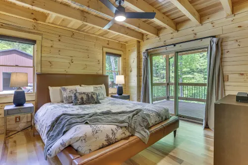 Luxury Hocking Hills Retreat w/ Indoor Sportcourt - Homestays