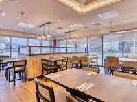 Premier Inn Alnwick Hotels in Alnwick