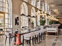 Mövenpick Grand Hotel Wrocław Hotele w: Wrocław
