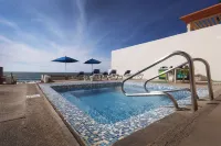 Garner Hotel MAZATLAN BEACH by IHG - Kuntosalit
