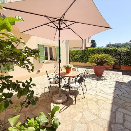 Flat in heart of NOZZANO Castello
