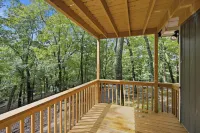 Sharp Top Mountain Retreat - 3-Star