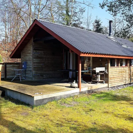 6 Person Holiday Home in Gedser