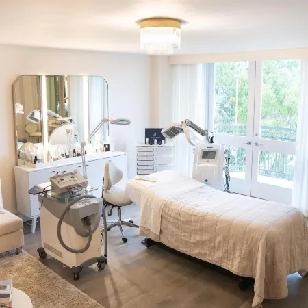 L Ermitage Beverly Hills