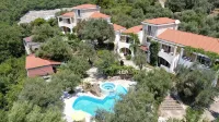 Resort "Maslinjak" - Pools