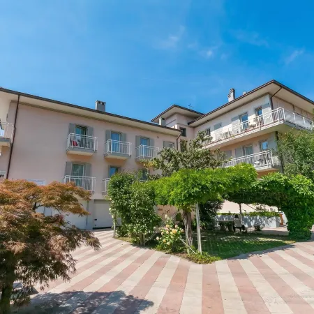 Casa Al Cor Apartments