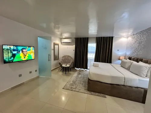 Kakanfo Inn and Conference Centre - مسبح