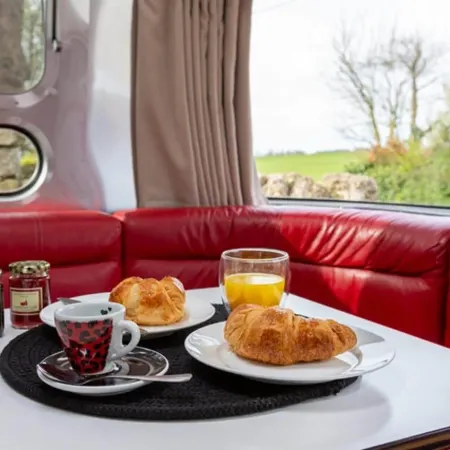 Unique Airstream Retreat - Sleeps 2 - Free Parking Hotels in Carnforth