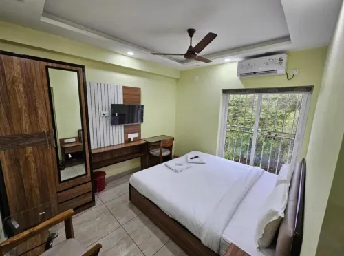 OnlyStay V3 Inn Newtown - 2-Star