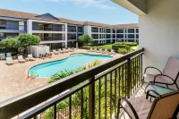 Courtyard Orlando Lake Buena Vista at Vista Centre - Beach
