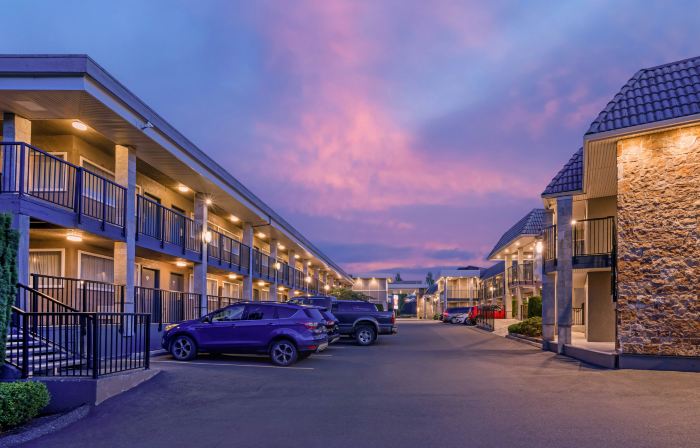 Best Western Plus Burnaby Hotel