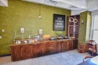 Fairfield Inn & Suites Grand Junction Downtown/Historic Main Street - breakfast