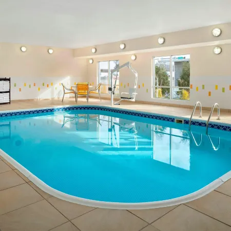 Comfort Inn & Suites Lima Northwest