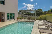 Residence Inn San Jose Escazu - Pools