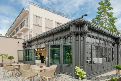 Wellness Hotel Pivovar Monopol - Quầy Bar