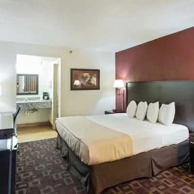 Red Roof Inn Oklahoma Airport - I-40 W/Fairgrounds Các khách sạn gần Trung tâm lễ tiệc Celebration Station