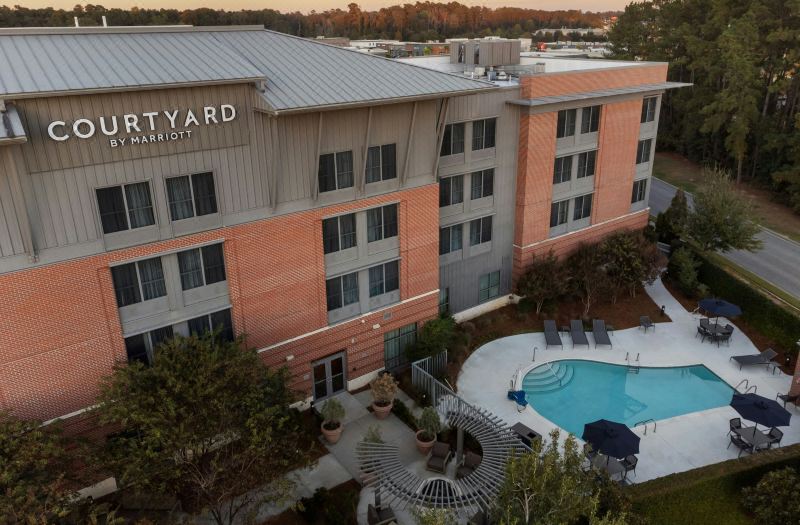 Courtyard Charleston Summerville photo 5