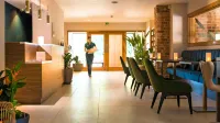 Cbh Hatherley Manor Hotel - spa