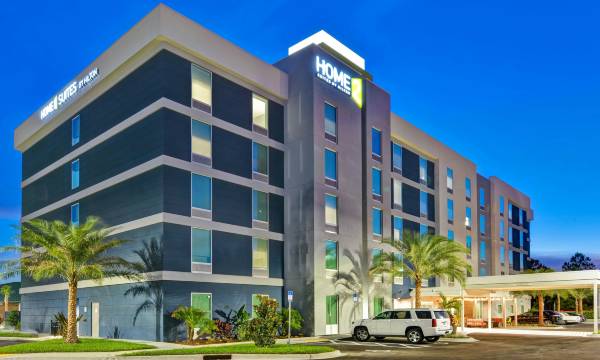 Home2 Suites by Hilton Jacksonville-South/St. Johns Town Ctr