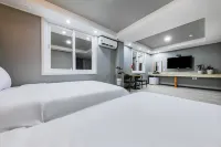 Cheonan Botanic Hoteles cerca de Cheonan Hong Dae Yong Science Museum
