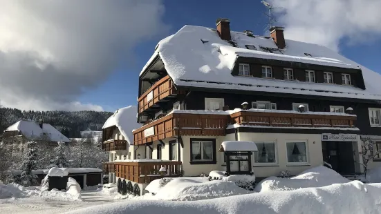 Hotel Zartenbach B&B