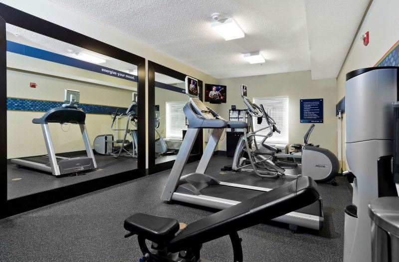 Hampton Inn Statesville photo 2