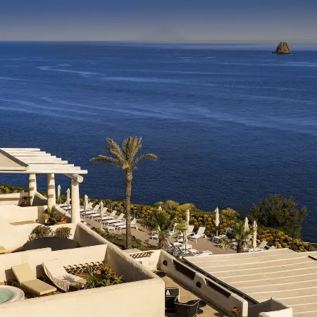 Therasia Resort Sea and Spa - the Leading Hotels of the World