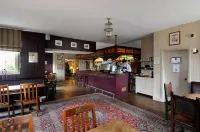 The New Inn Motel Hotels in Huby