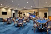 Holiday Inn Express & Suites Norfolk Airport