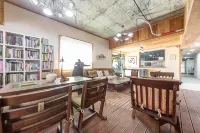 Yeongam Choweoneui Jip Hotels in Yeongam-gun