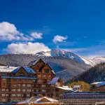 Zephyr Mountain Lodge Hotels in Fraser