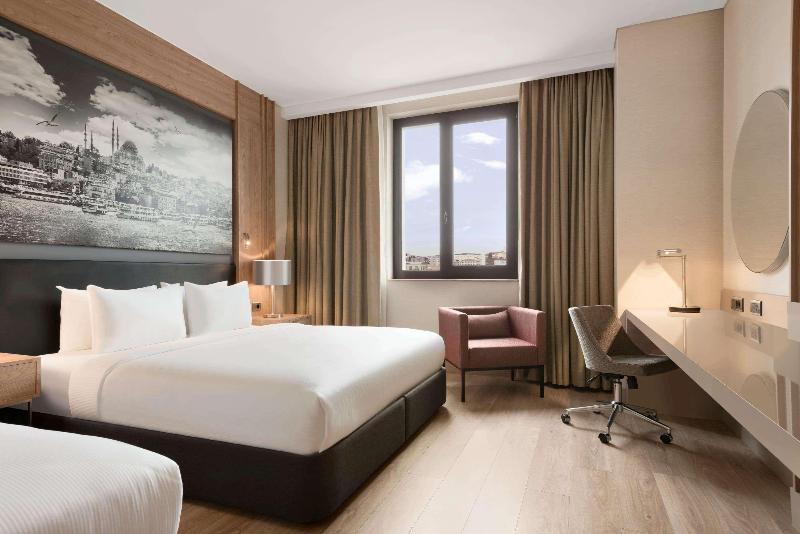 Tryp by Wyndham Istanbul Basın Ekspres