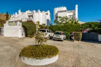 Los Olivos 3 Bedroom Villa with Heated Pool