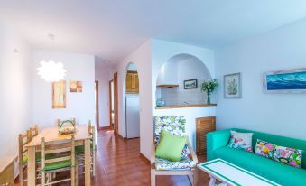 Near the Beach, with A Communal Pool - Apartment Costa Arenal 23