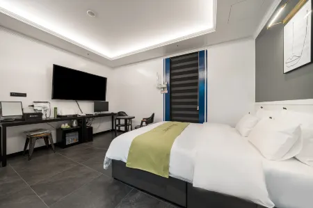 MUSE HOTEL