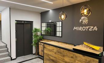 Mirotza Rooms and Apartments