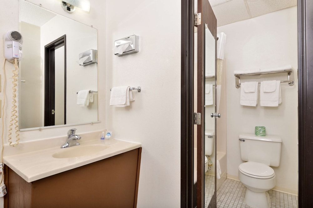 Americas Best Value Inn and Suites Sidney