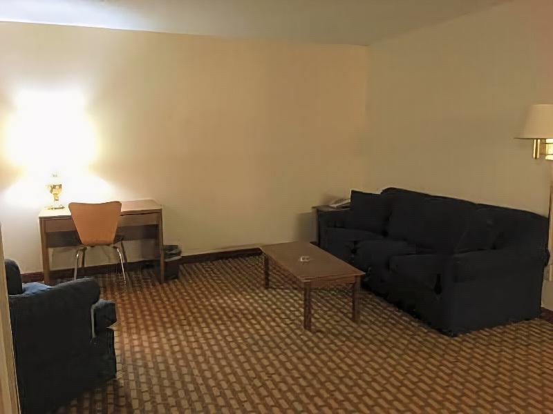 Super 8 by Wyndham Mt. Vernon