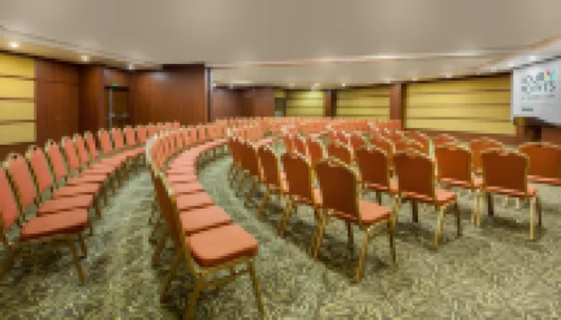 麥德林福朋喜來登酒店