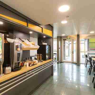 B&B HOTEL Laval Changé Dining/Meeting Rooms