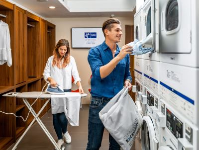 クリーニングサービス ホリデイ・イン エクスプレス シンガポール クラークキーの写真