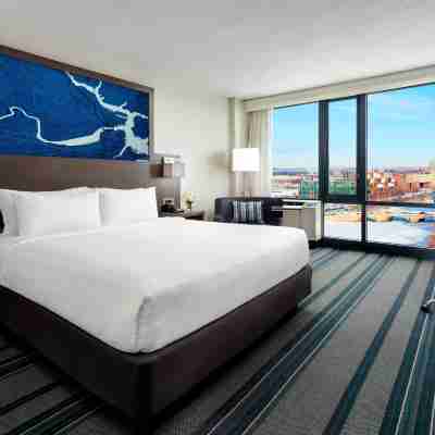 Courtyard by Marriott Boston Cambridge Rooms
